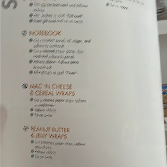 Party Ensembles Decorations Book with CD - Picture 6 of 16